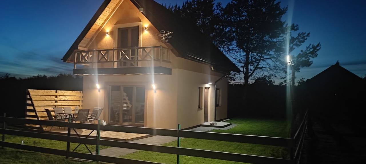 Вилла Zakatek Ciszy. Sluchowo Экстерьер фото